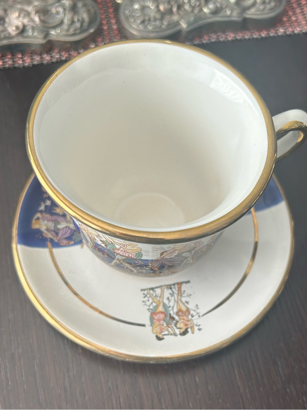 Vintage Gold-Trimmed Cobalt Blue Greek  Scene Tea Cup & Saucer - Picture 8 of 10